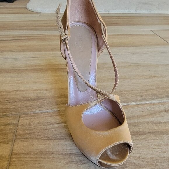 Gucci Beige Satin Strappy Peekaboo Stilettos Pump Shoes Eur. 36.5 - Picture 2 of 15